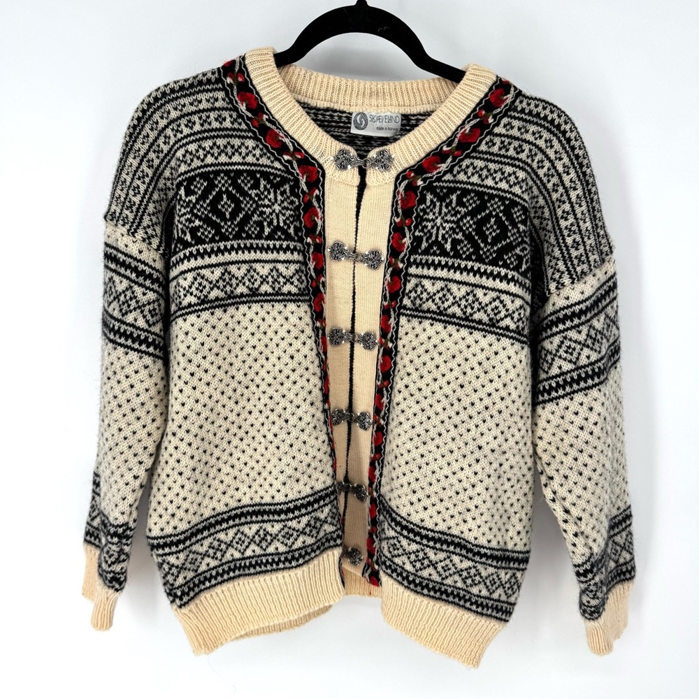 Sjaeveland made in Norway wool Cream and Black indie cozy Cardigan Sweater